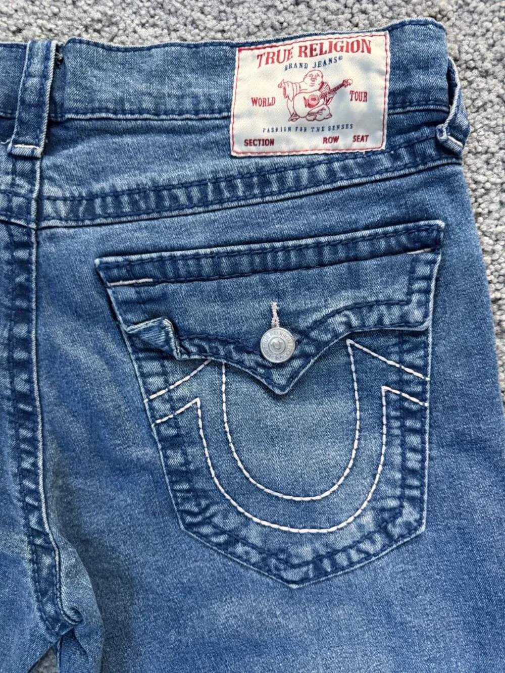 True Religion Geno Big T Flap Slim Jeans Men's Size 34x32-Med. Wash Excellent UC